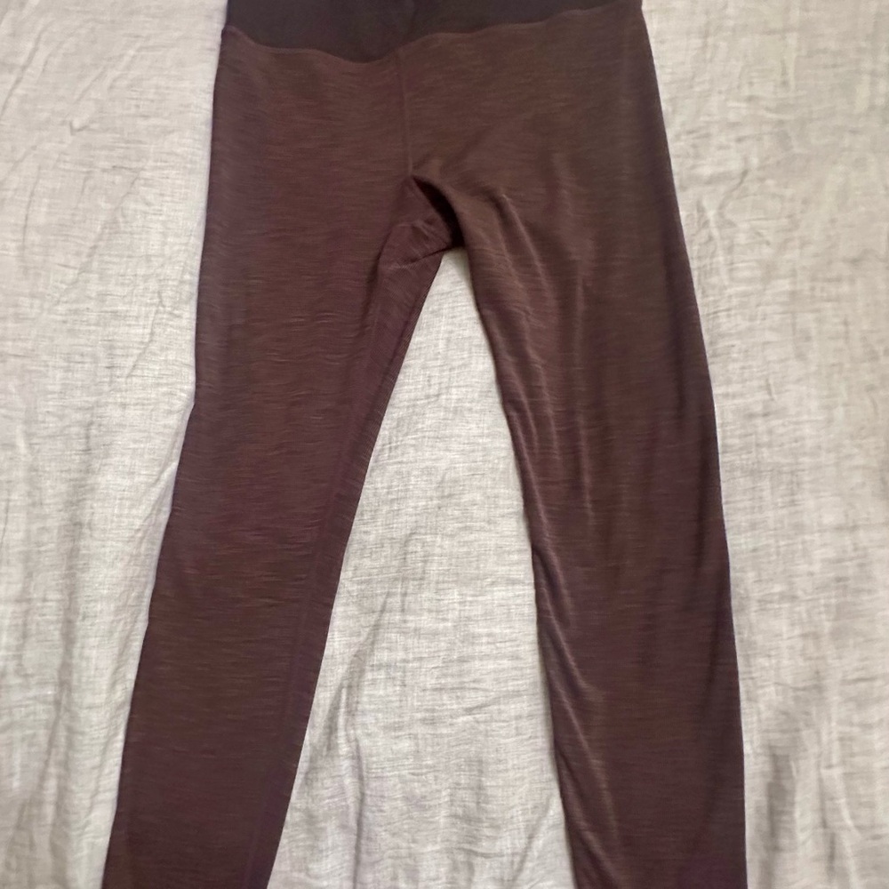 Vuori smoked plumb heather Leggings - great condition